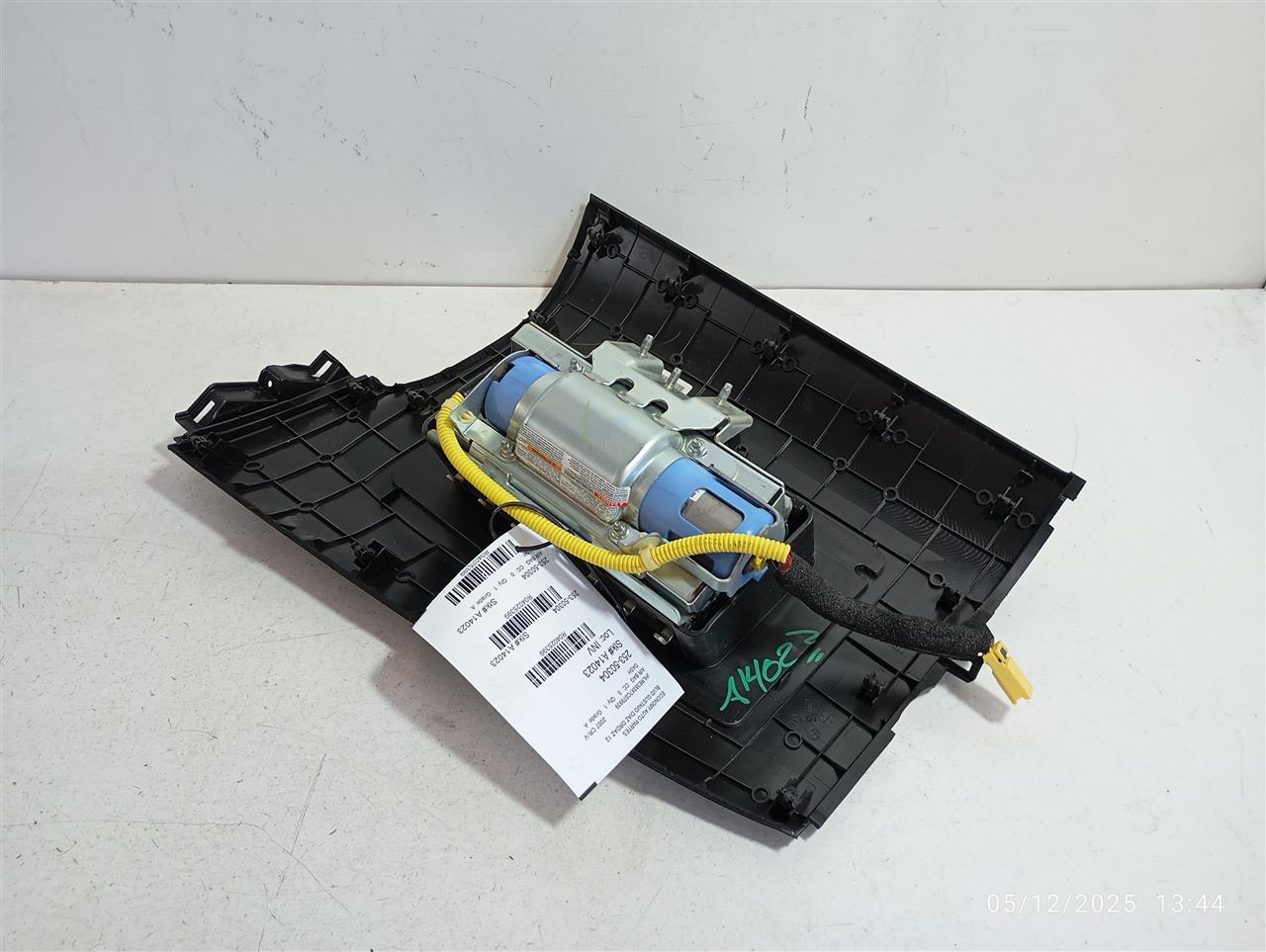 Part image 2