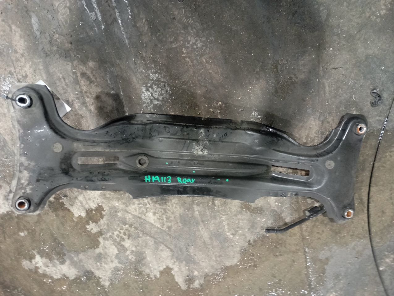 Part image 3