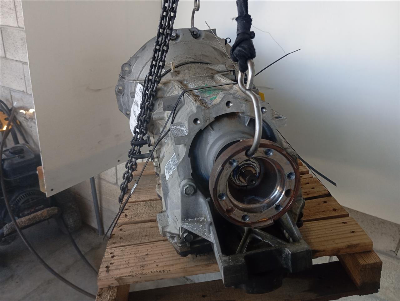 Part image 3