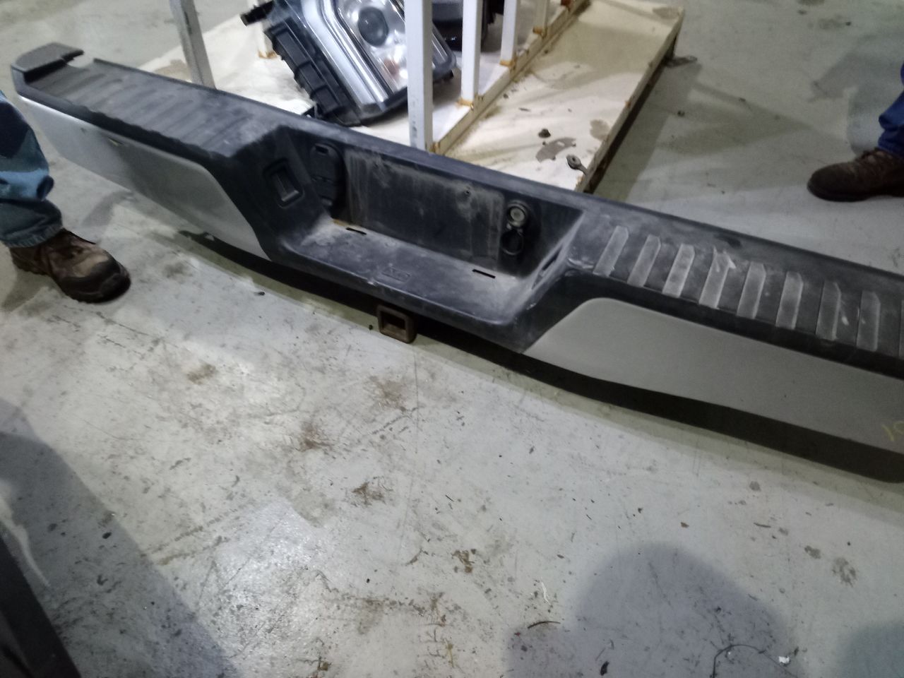 Part image 3