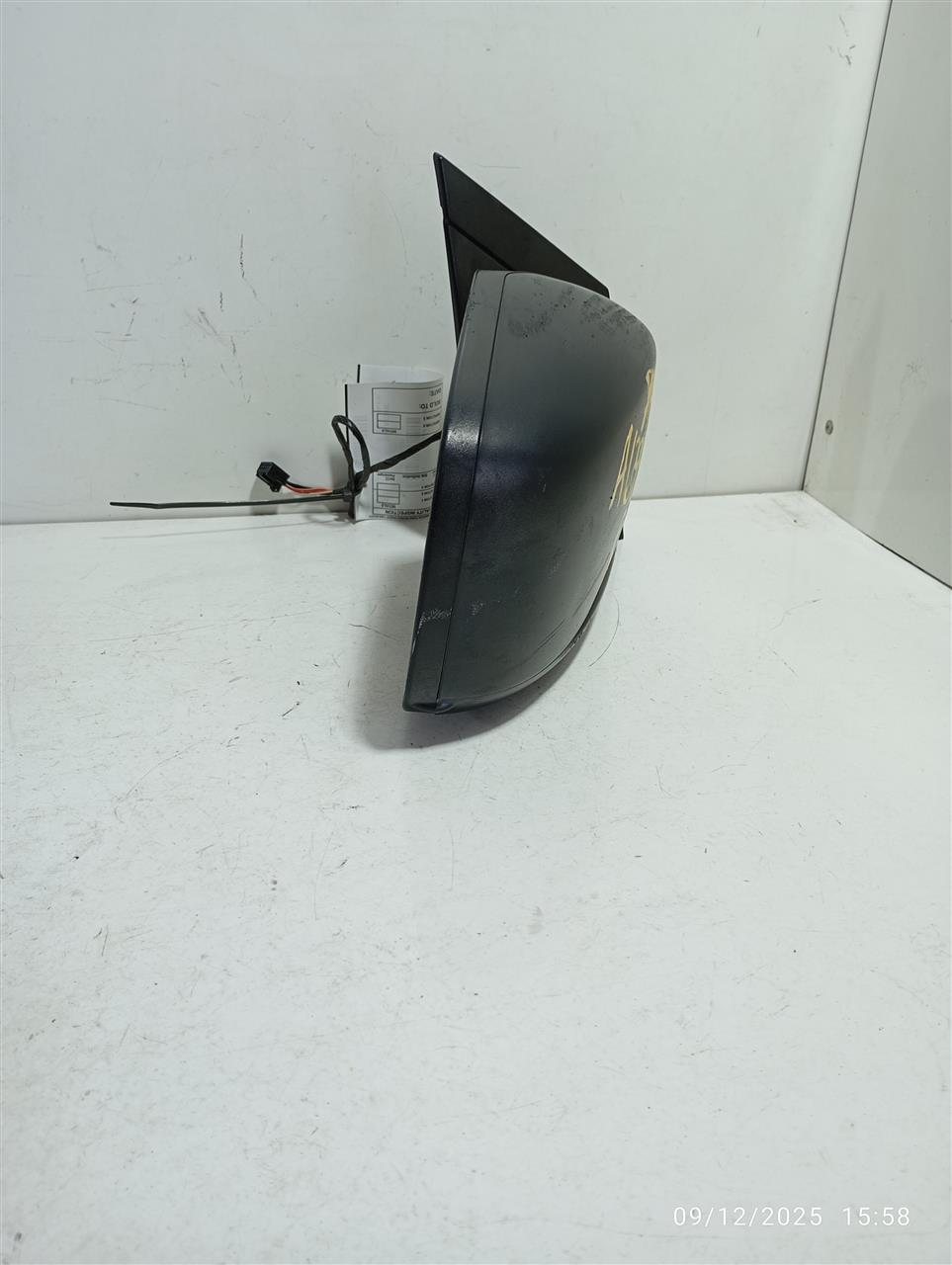 Used 2014 Chrysler CARAVAN Side View Mirror - Stock #A13990