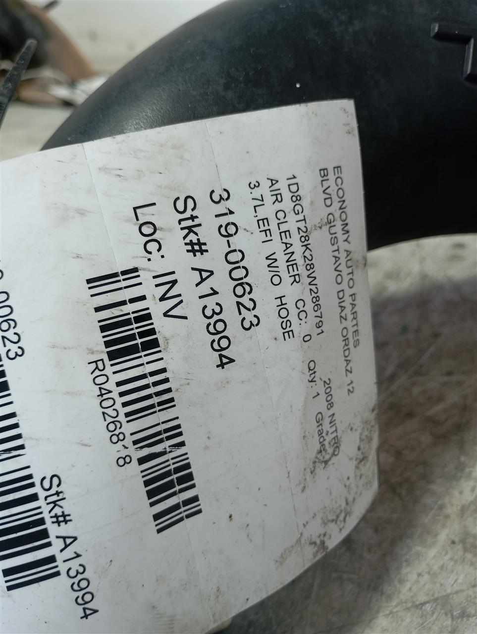 2008 Chrysler NITRO Air Cleaner