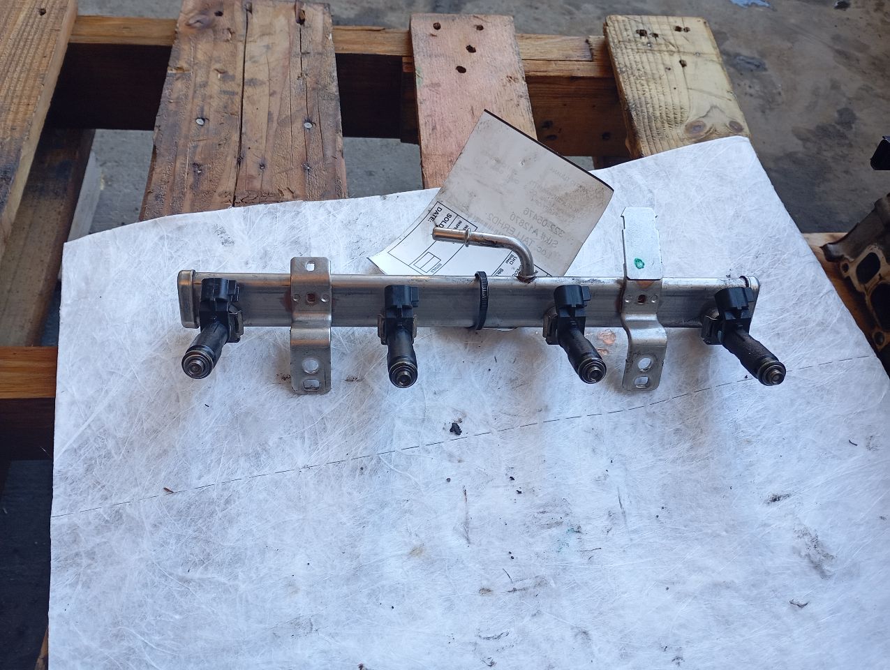 Part image 3