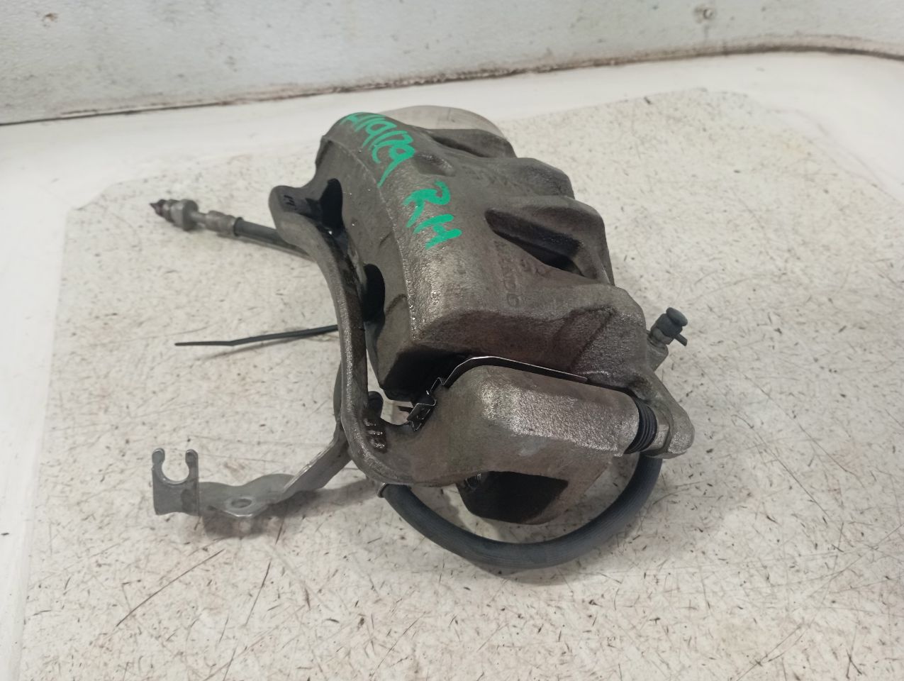 Part image 3