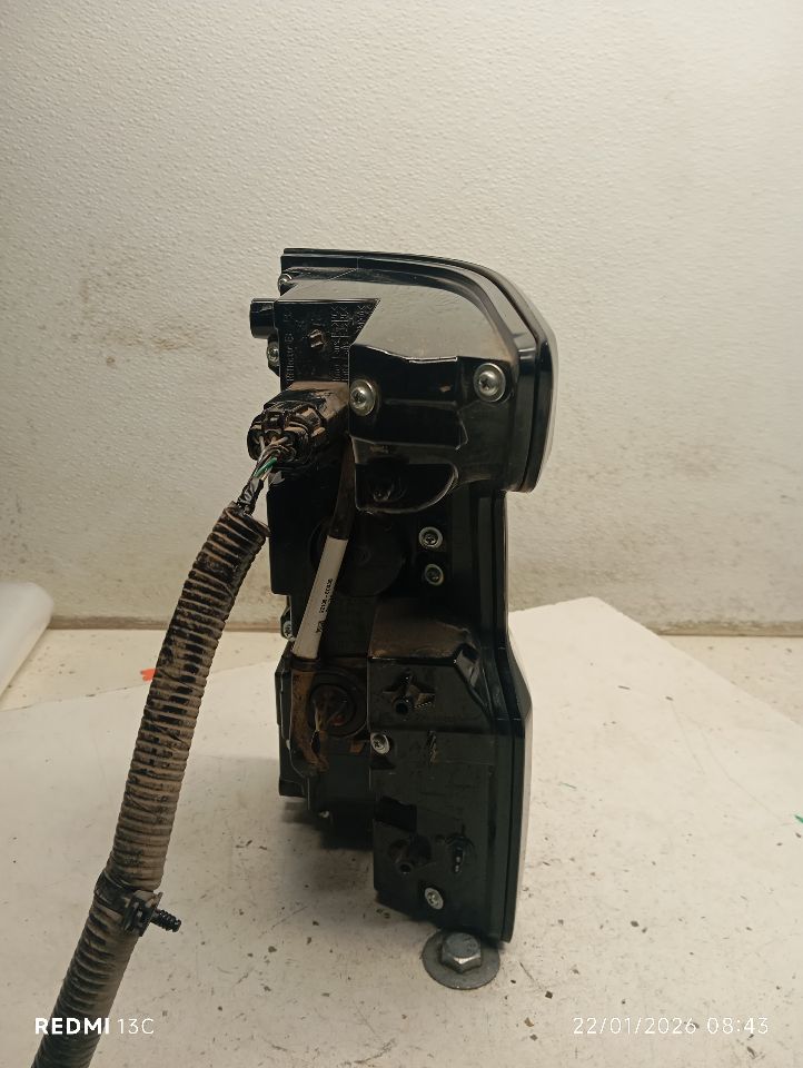 Part image 7