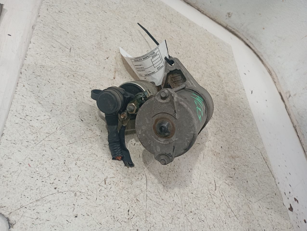 Part image 3