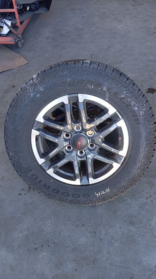 Part image 13