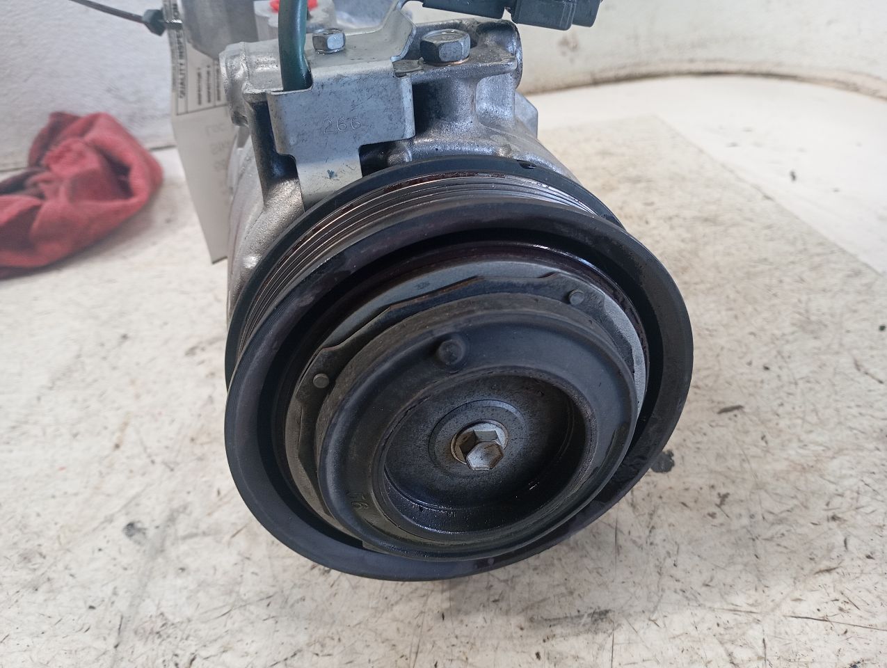 Part image 4