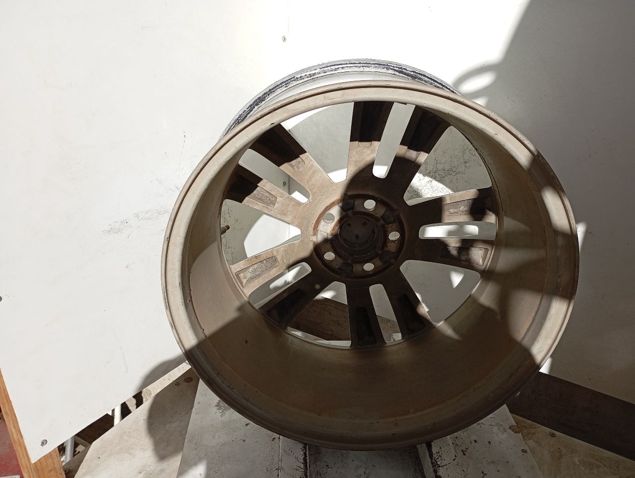 Part image 3