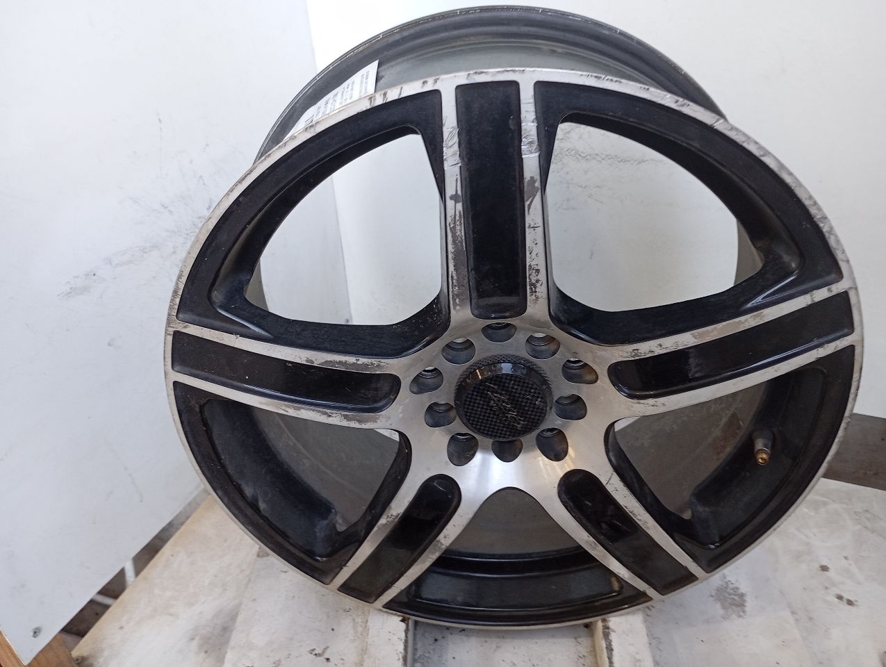 Part image 11