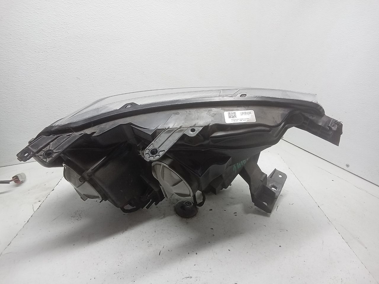 Part image 3
