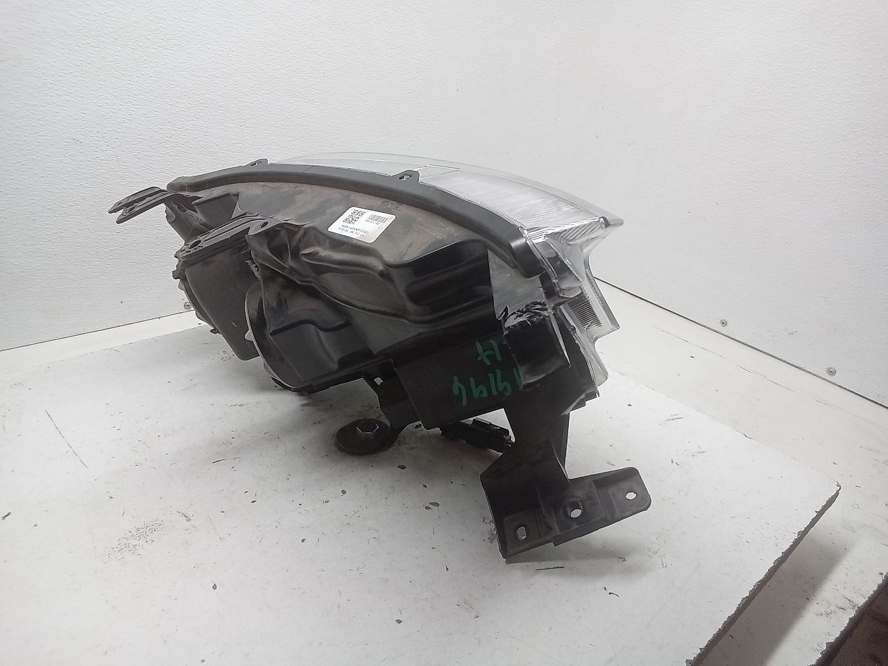 Part image 4