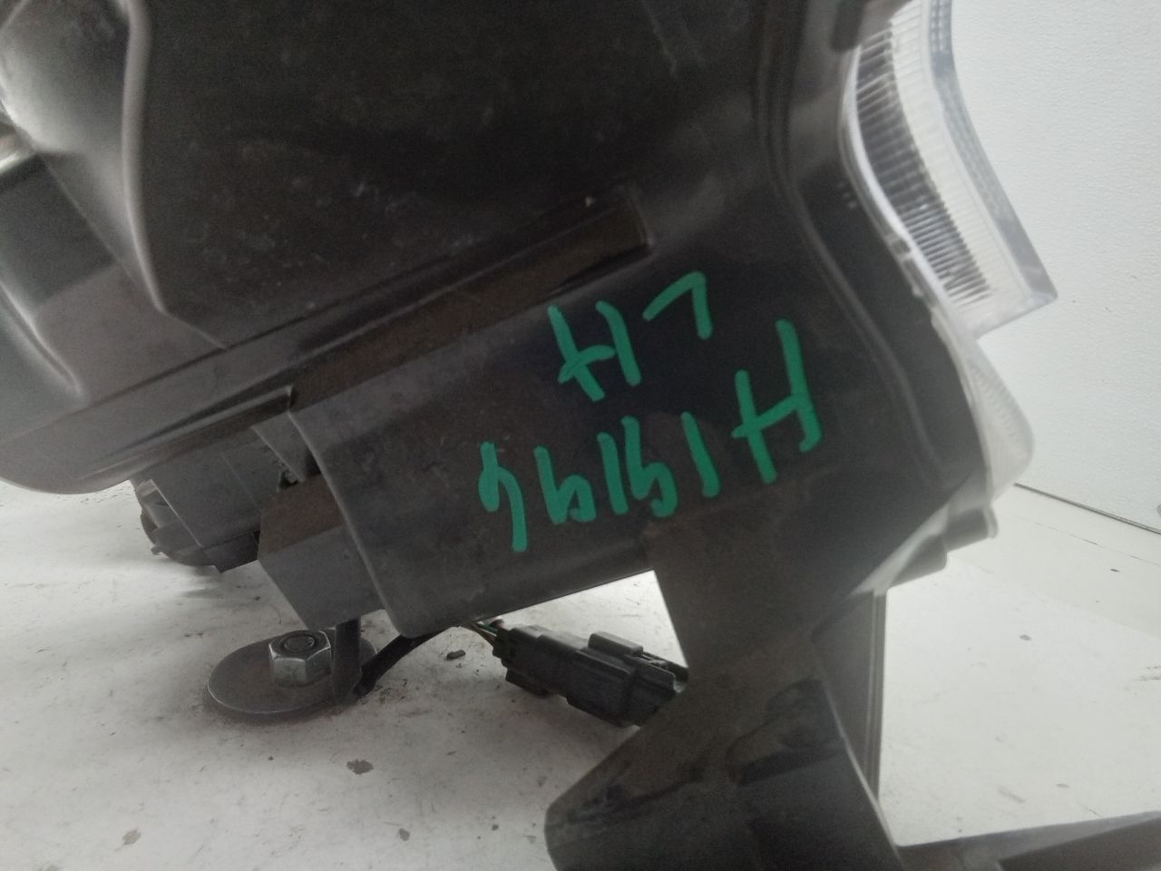 Part image 5