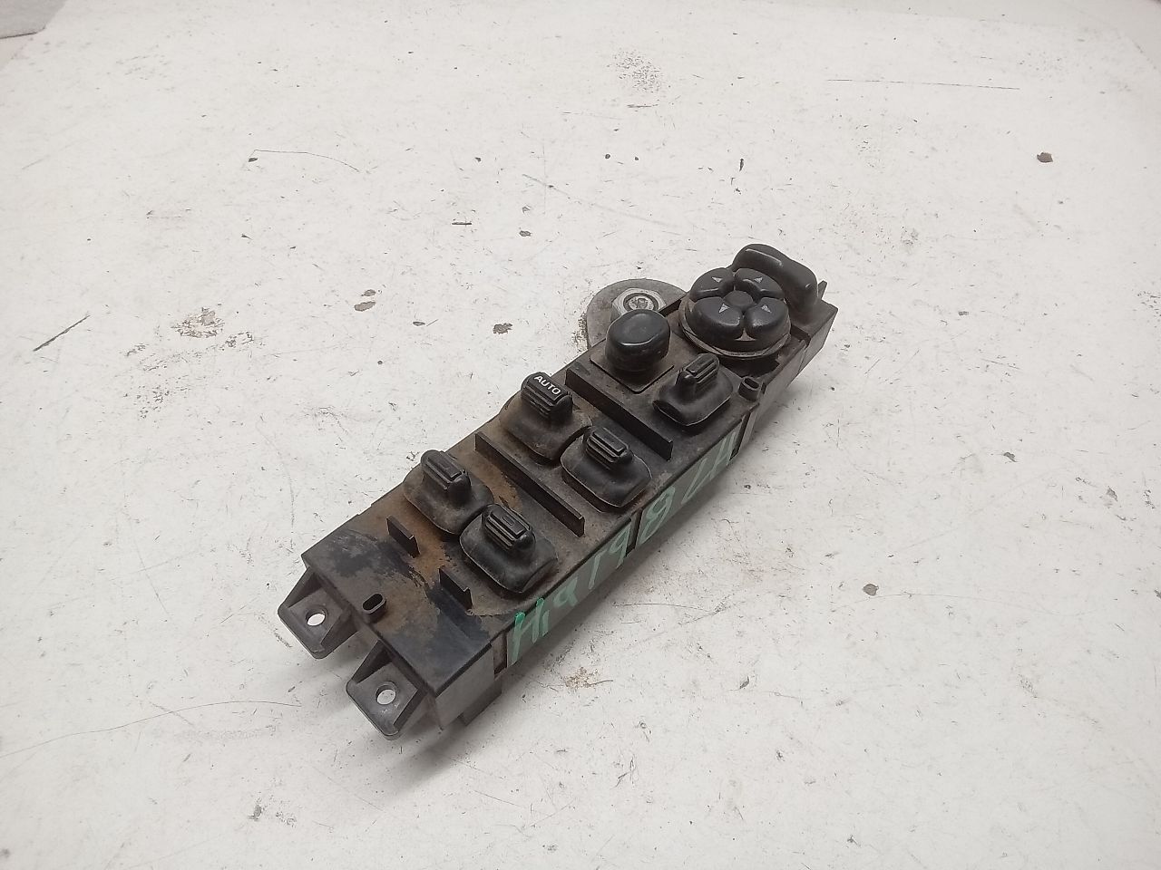 Used 2004 Chrysler DODGE 2500 PICKUP Front Door Switch - Stock #H19198