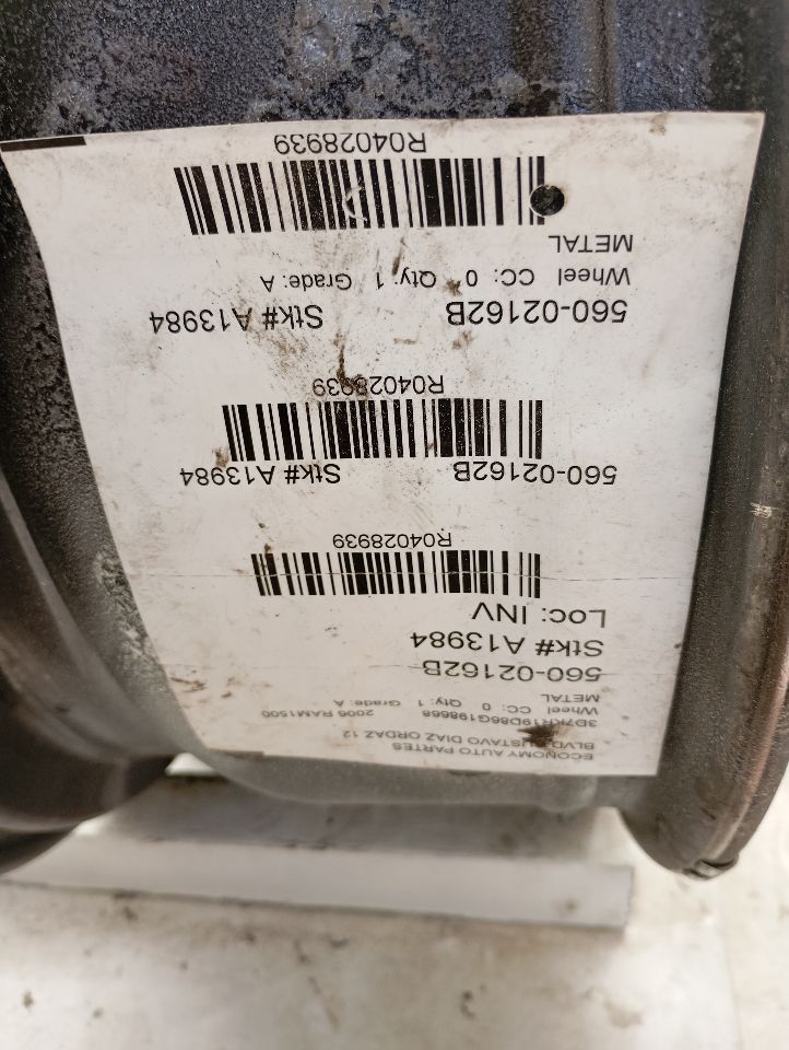 2006 Chrysler DODGE 2500 PICKUP Wheel