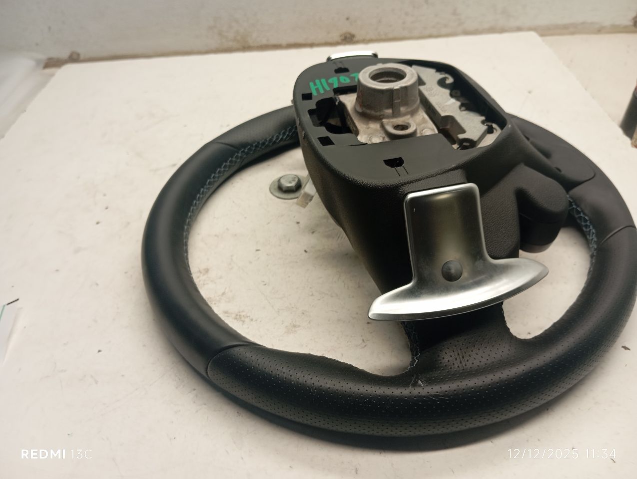 Part image 3