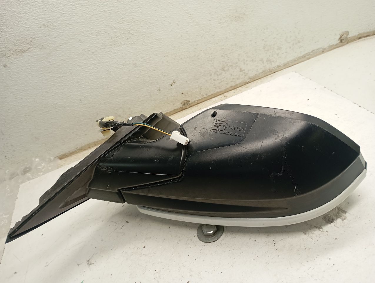 Part image 6