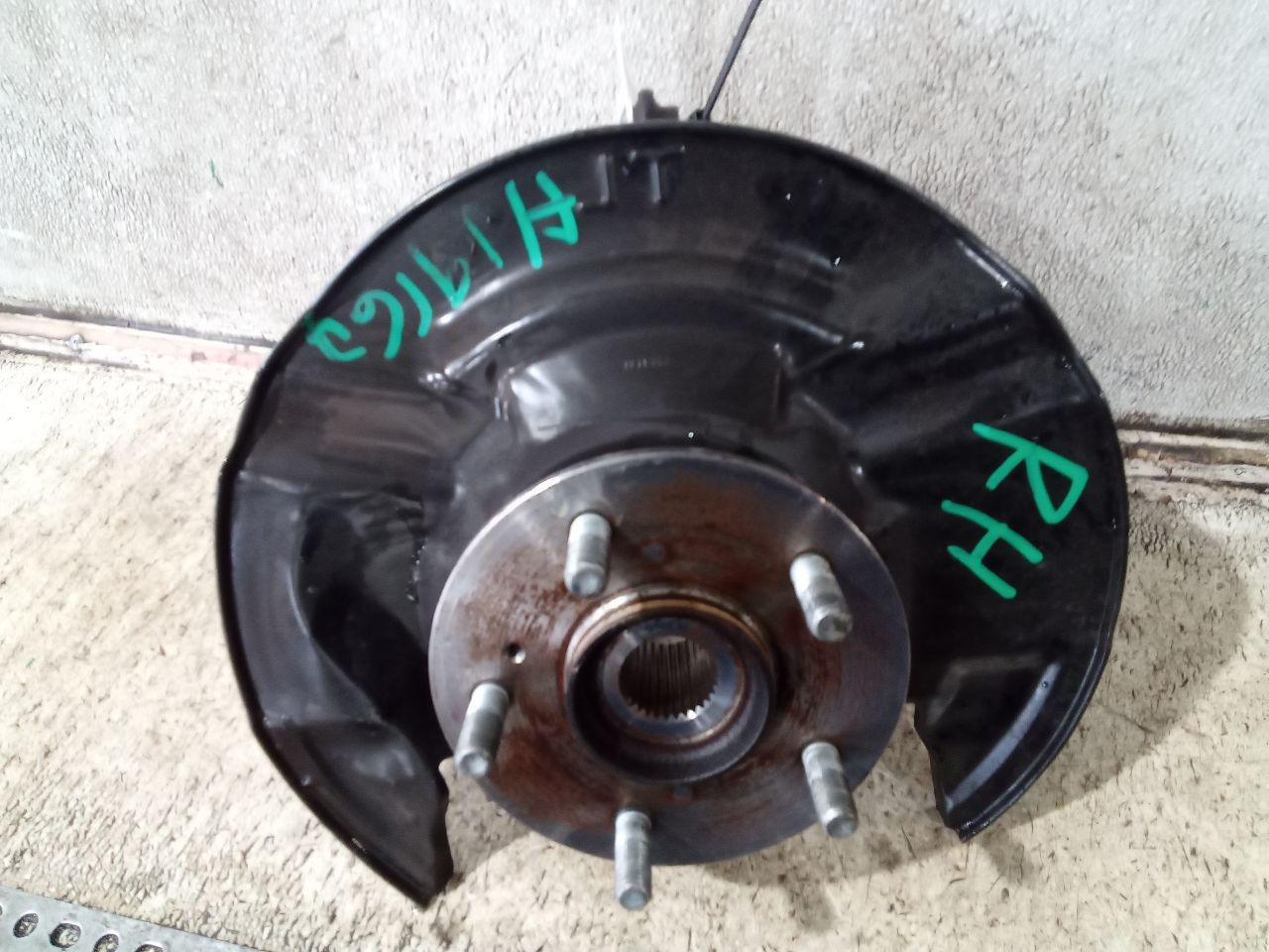 Part image 4