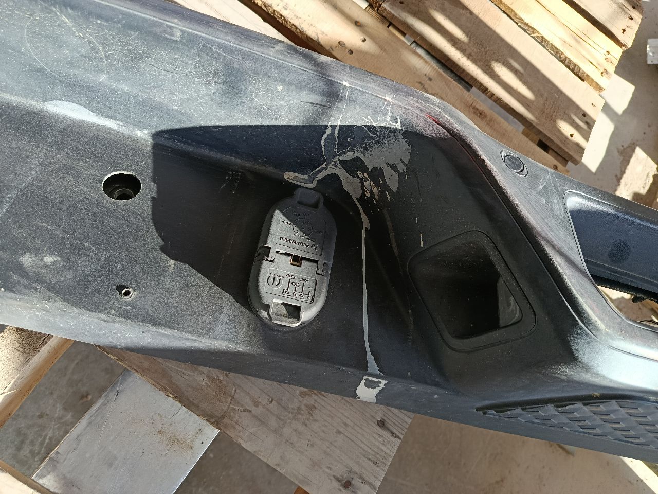 Part image 4