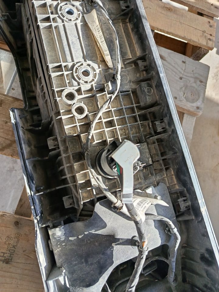 Part image 8