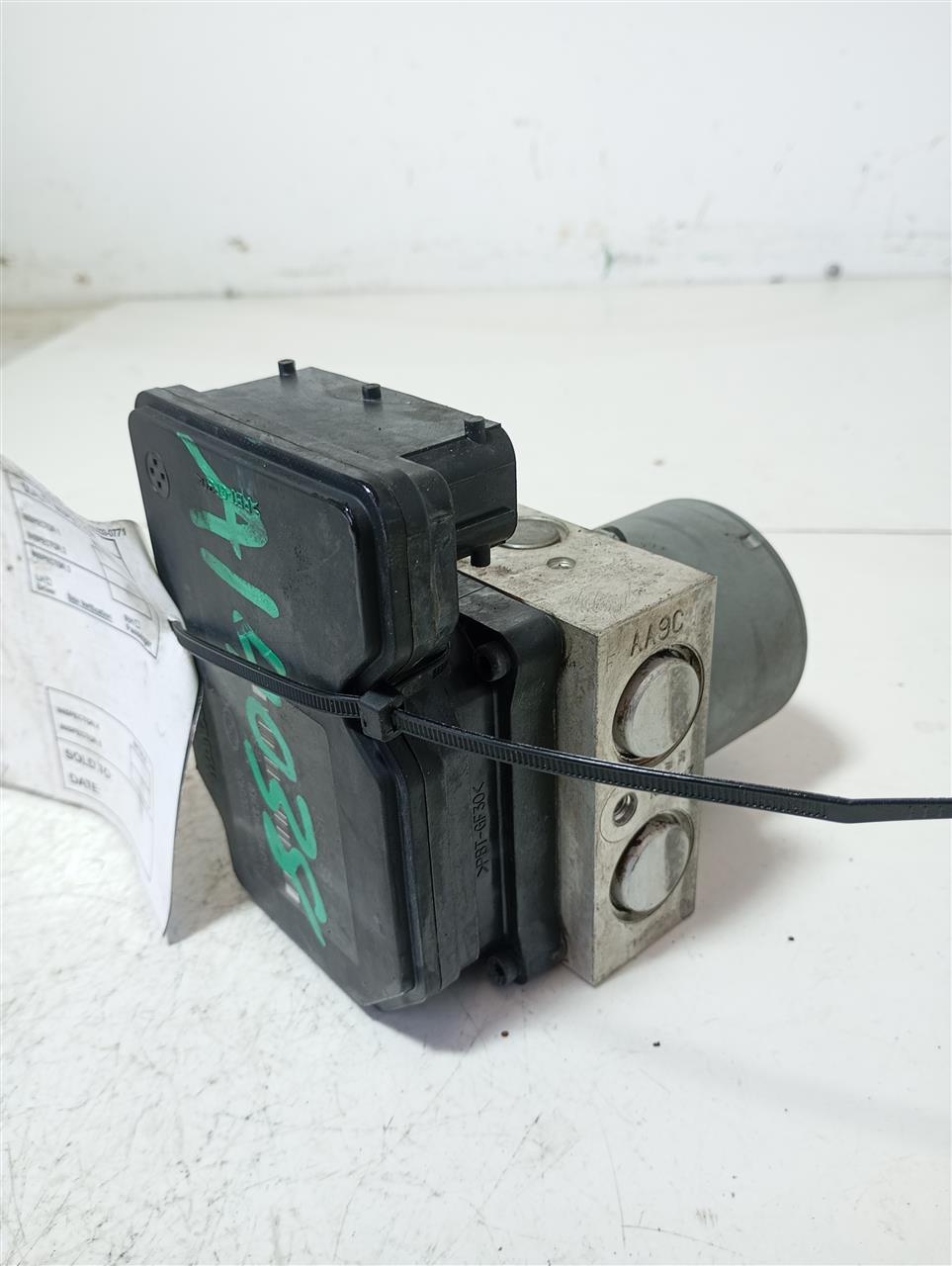 Used 2015 Kia OPTIMA w/o electric parking brake - Stock #A14038