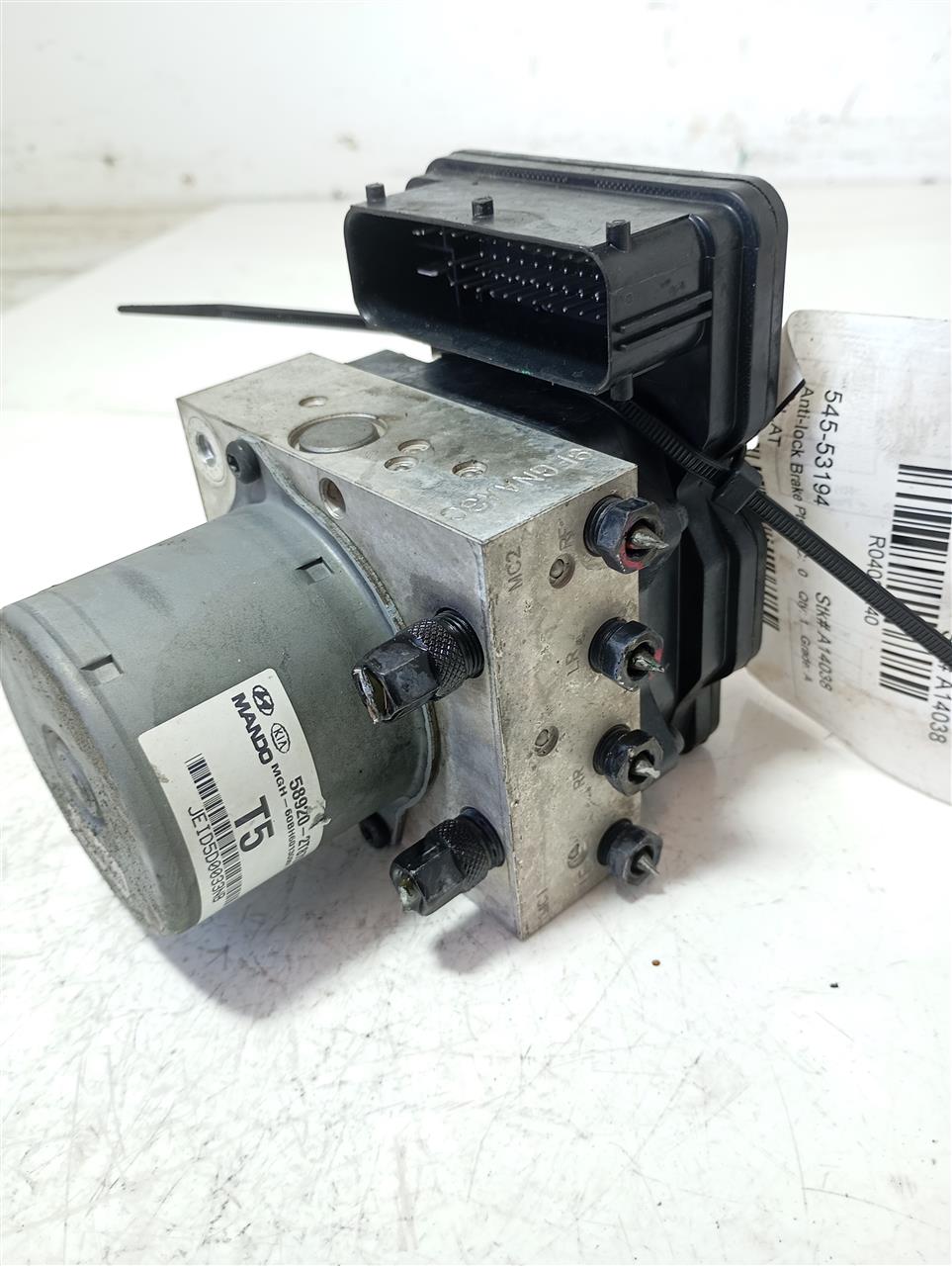 Used 2015 Kia OPTIMA w/o electric parking brake - Stock #A14038