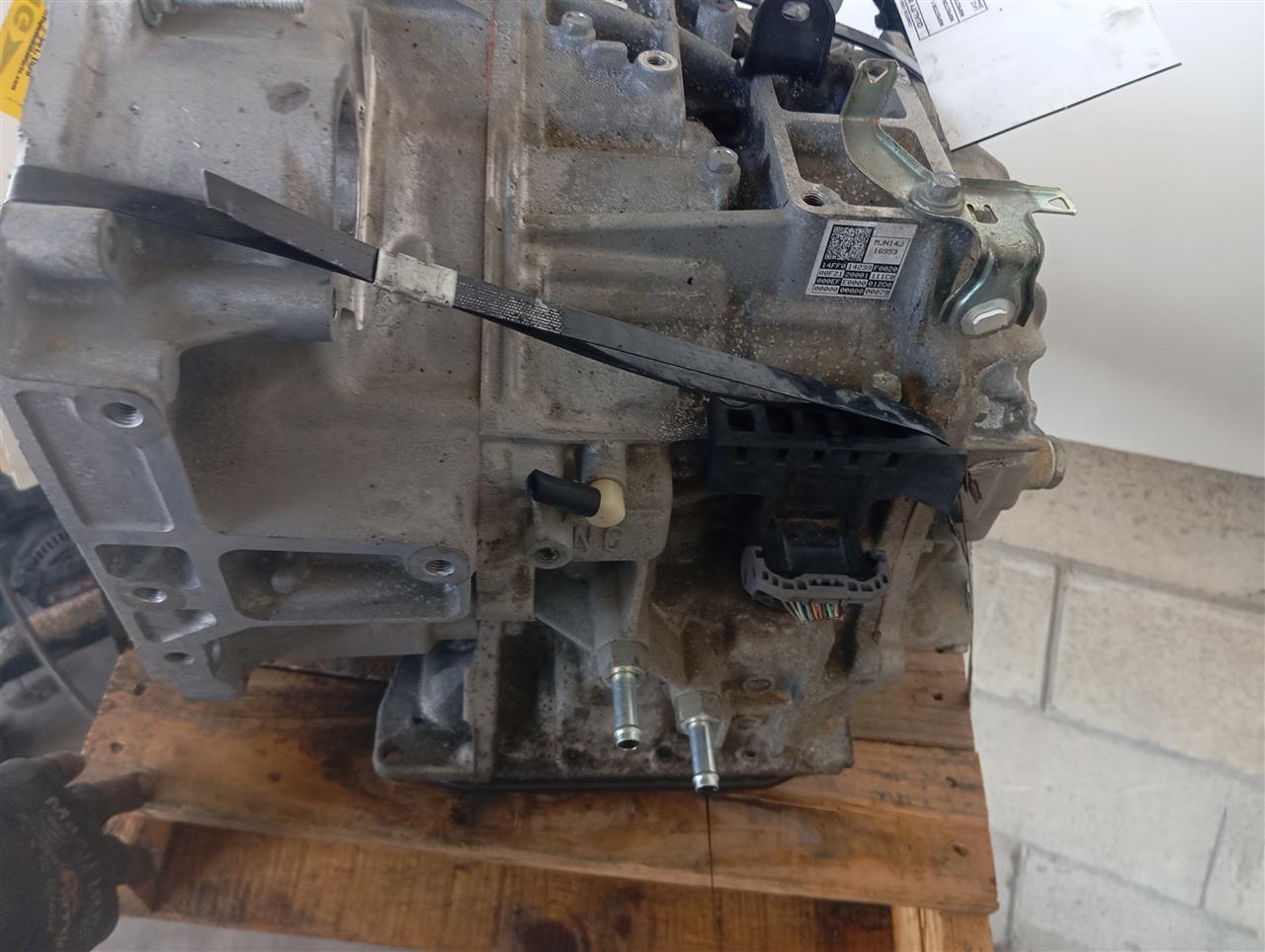 Part image 4