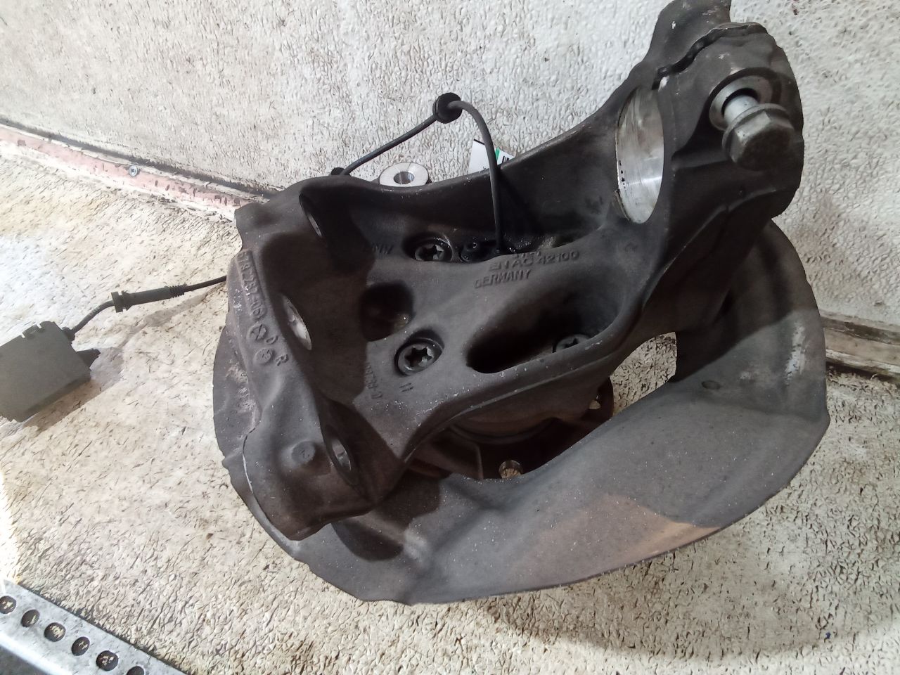 Part image 1