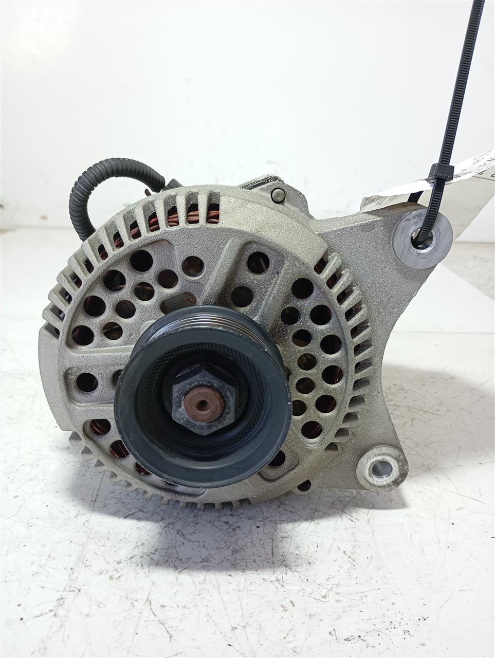 Used 2003 Ford FORD F150 PICKUP Alternator - Stock #A14077
