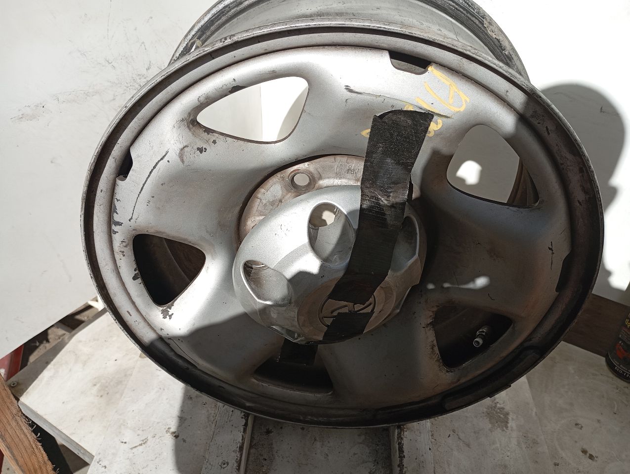 Part image 2