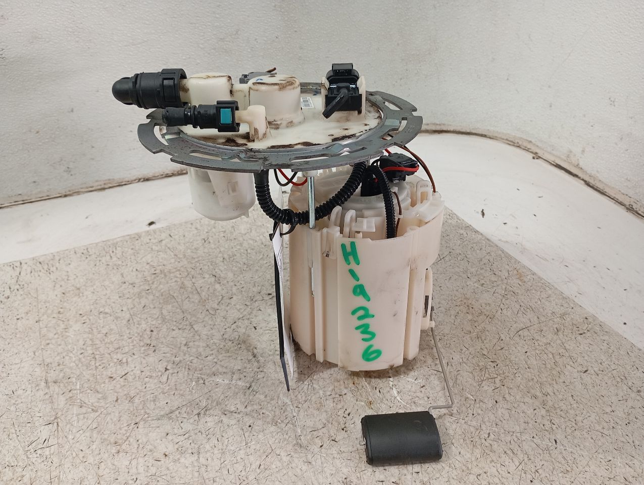 Part image 3