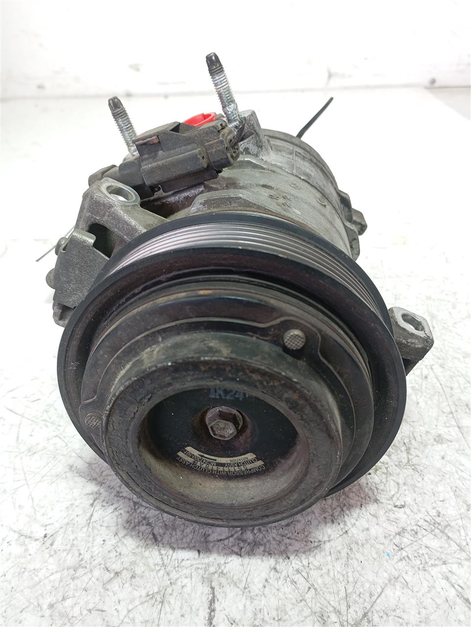 Part image 4