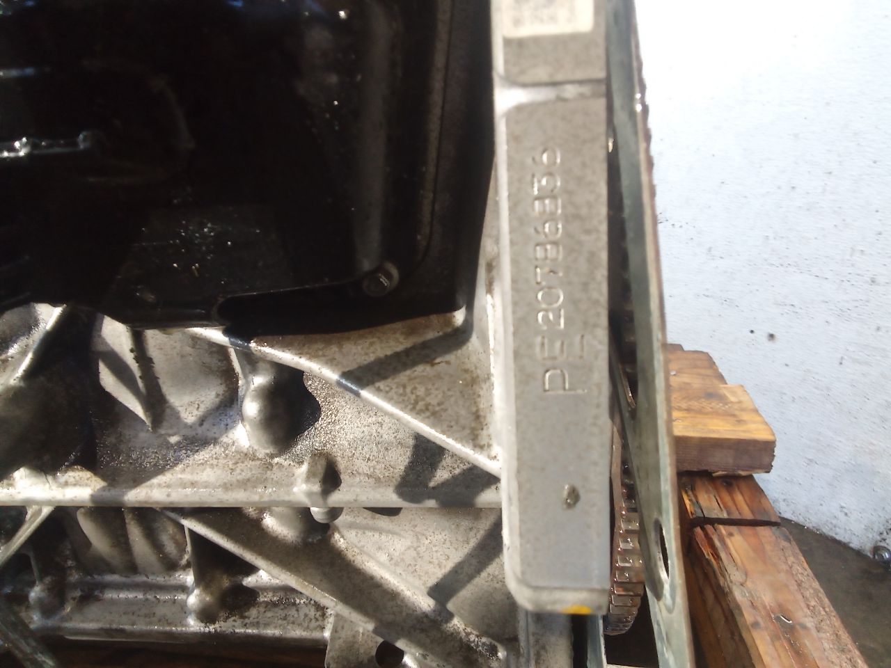 Part image 6