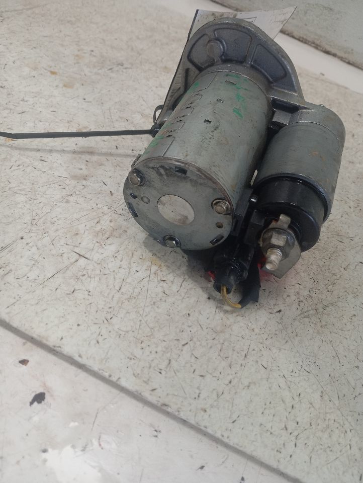 Part image 4