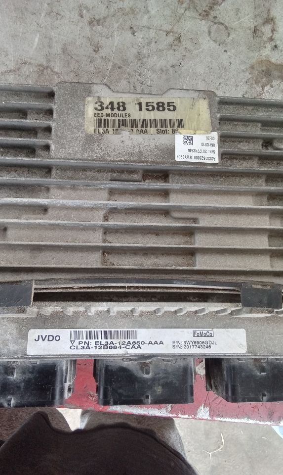 Part image 4