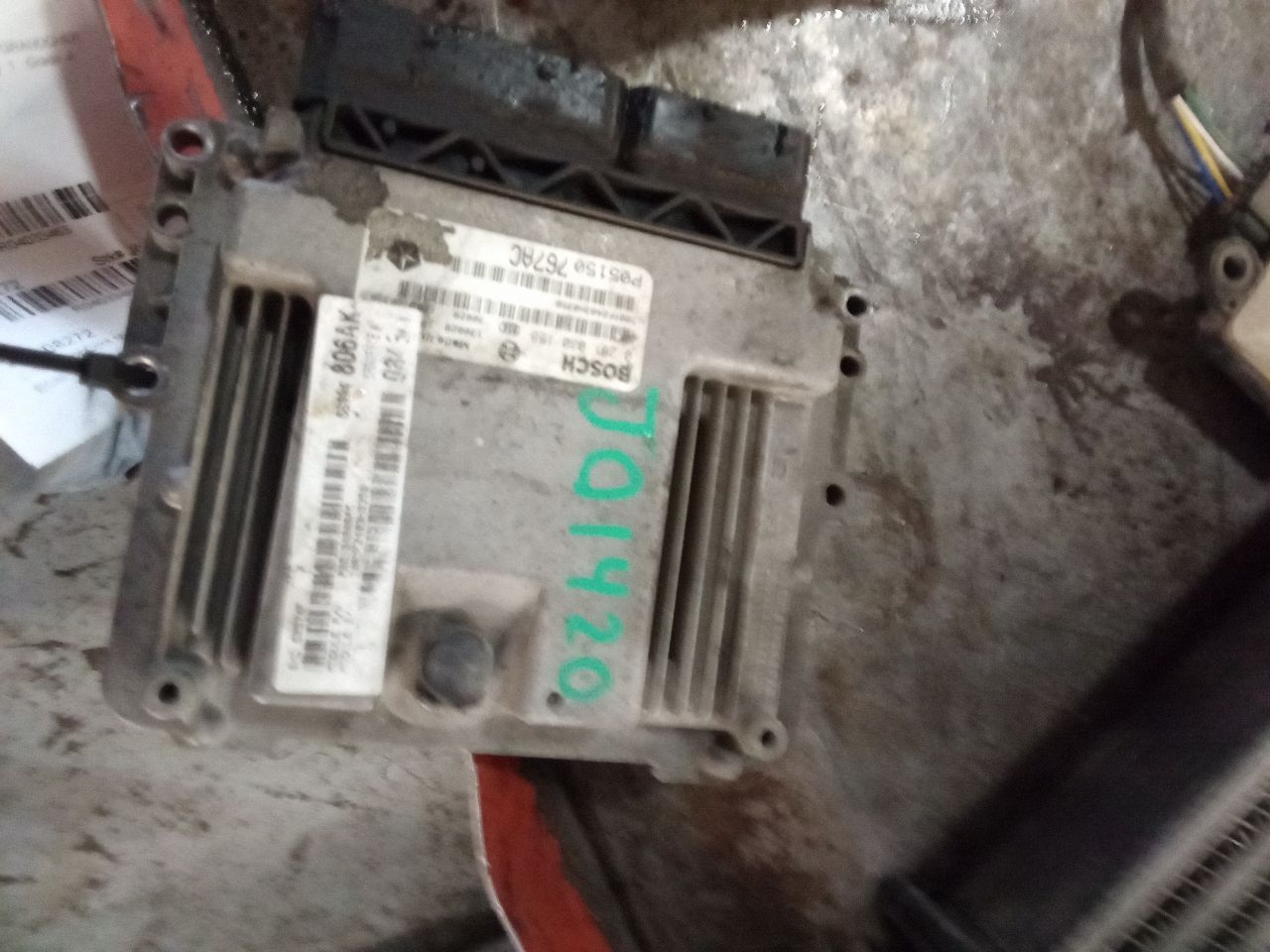 Part image 3