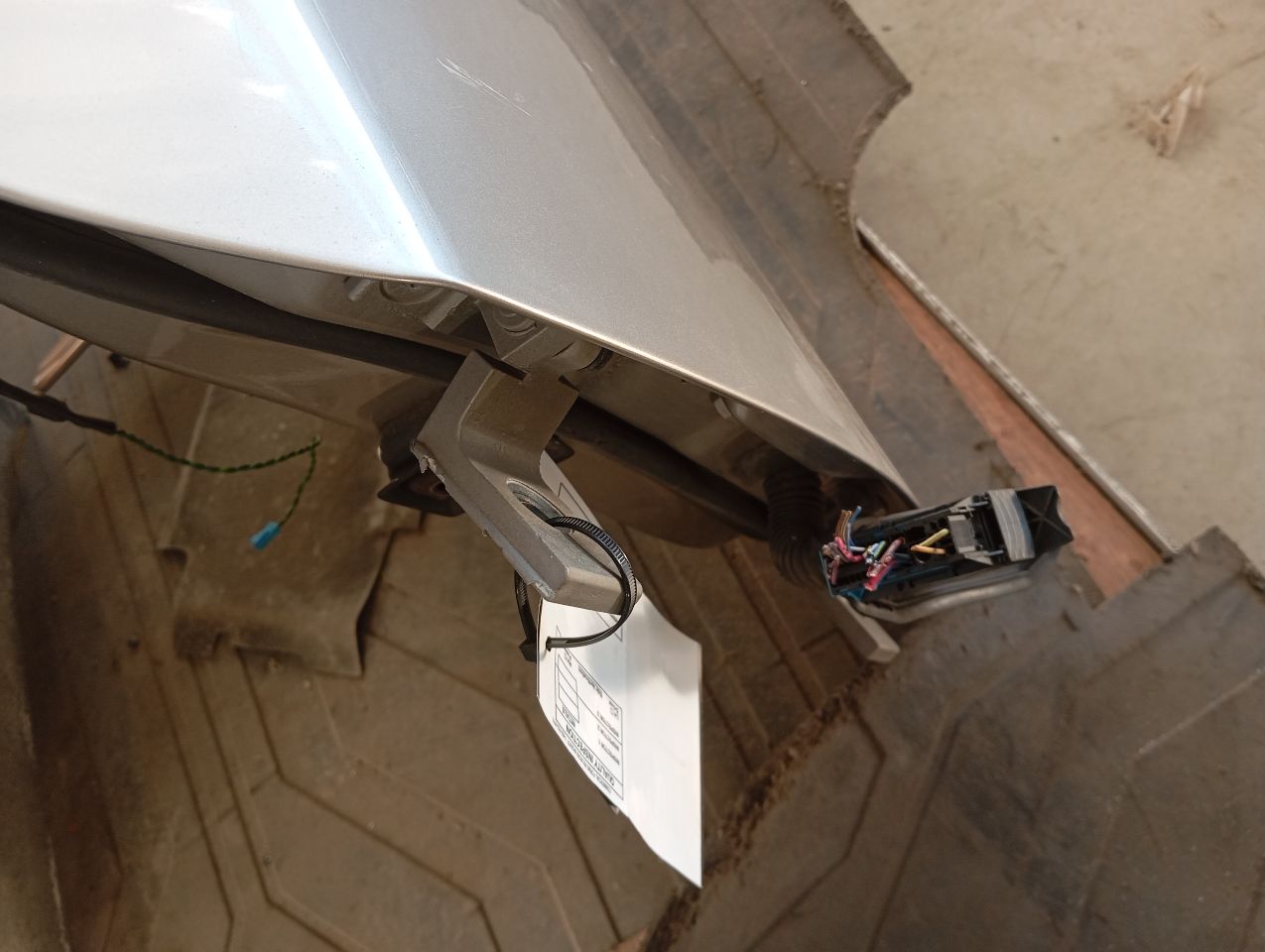 Part image 2
