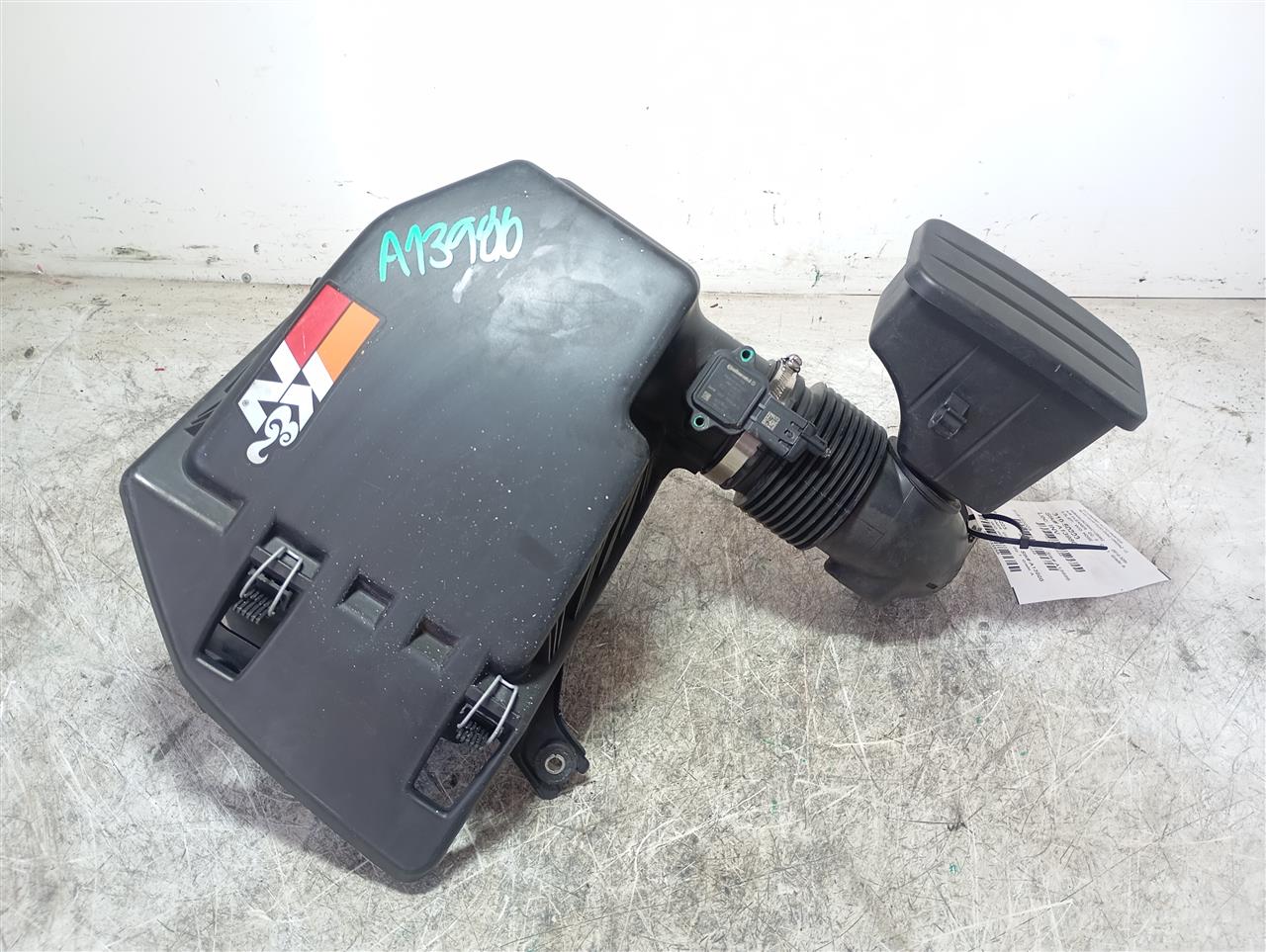 Part image 3