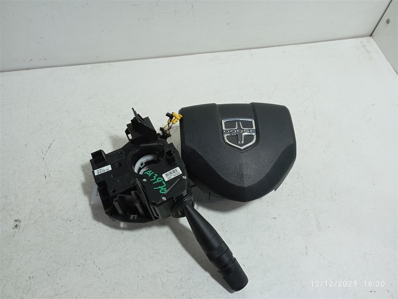 Part image 2