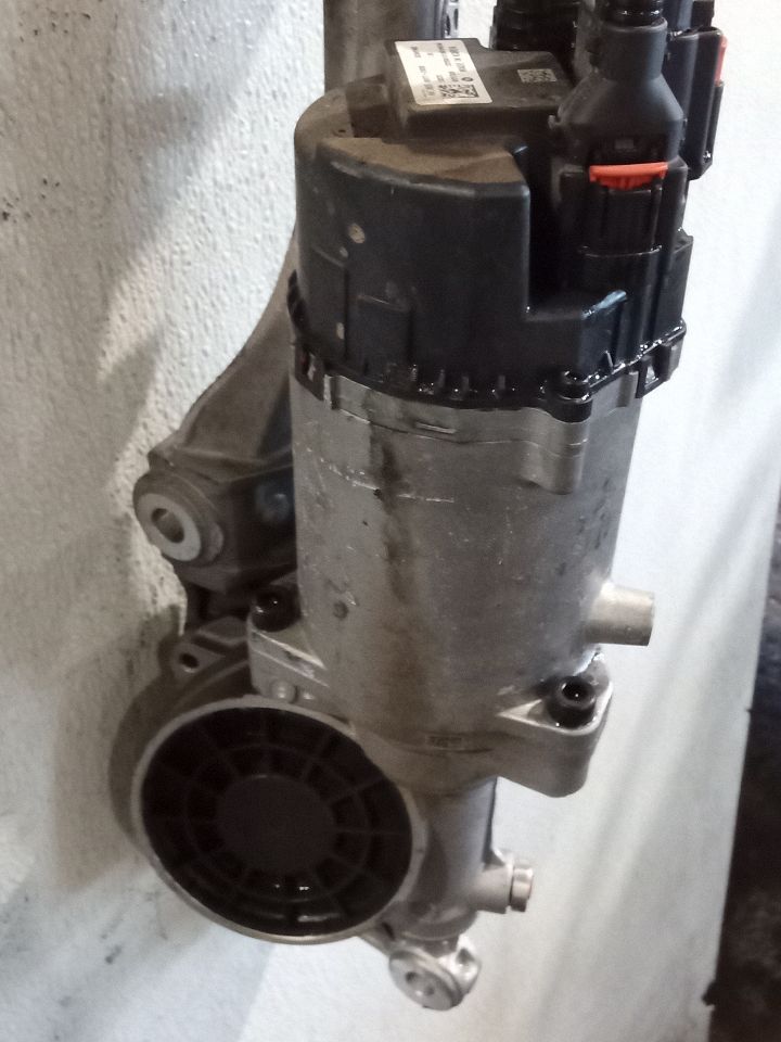 Part image 9