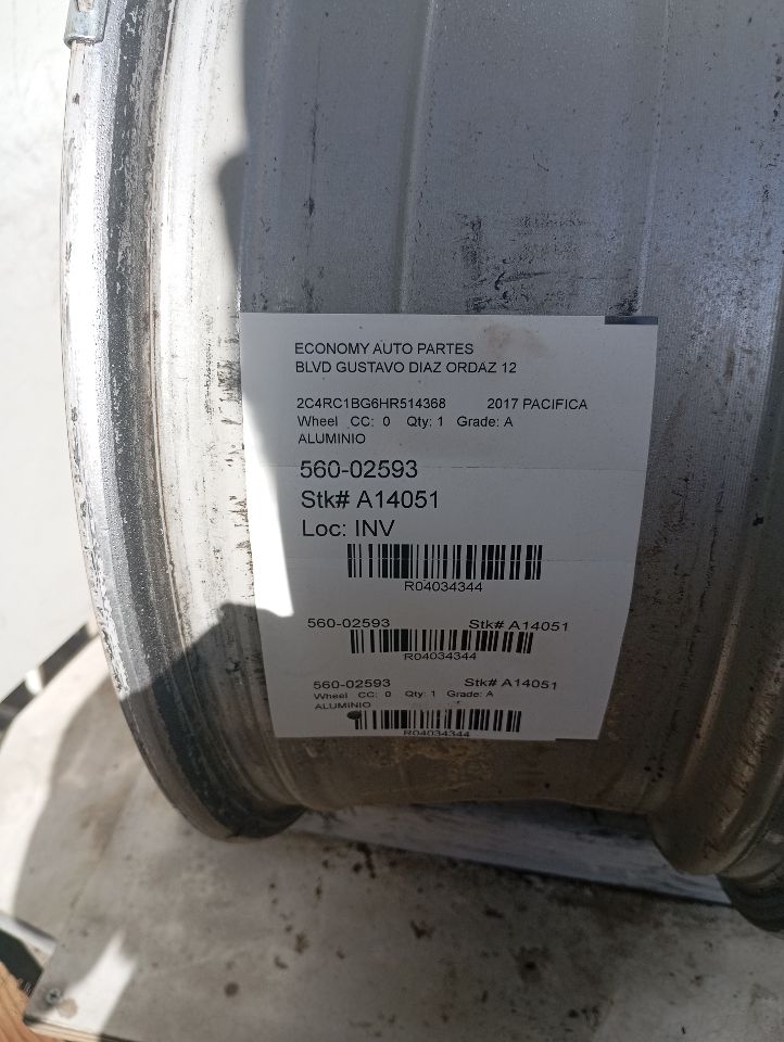 2017 Chrysler PACIFICA Wheel