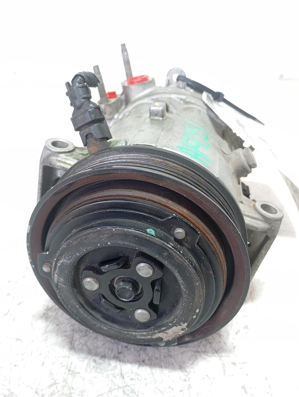 Part image 4
