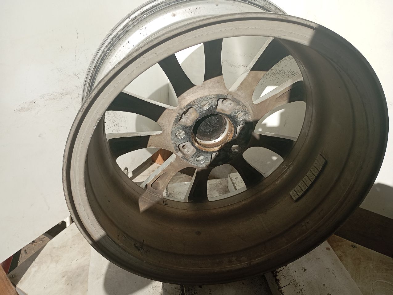 Part image 2