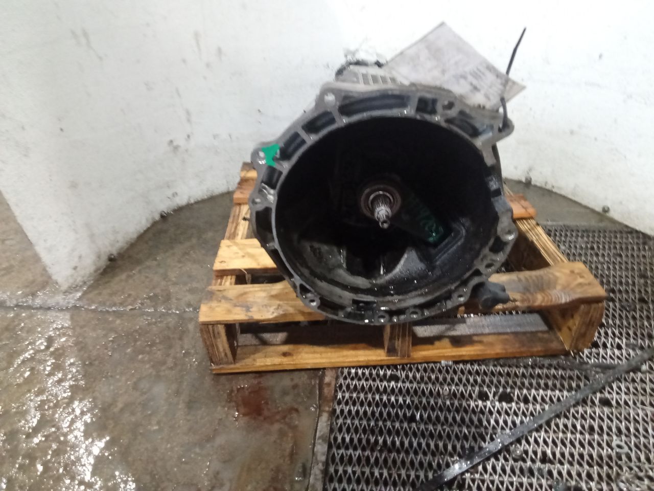 Part image 4