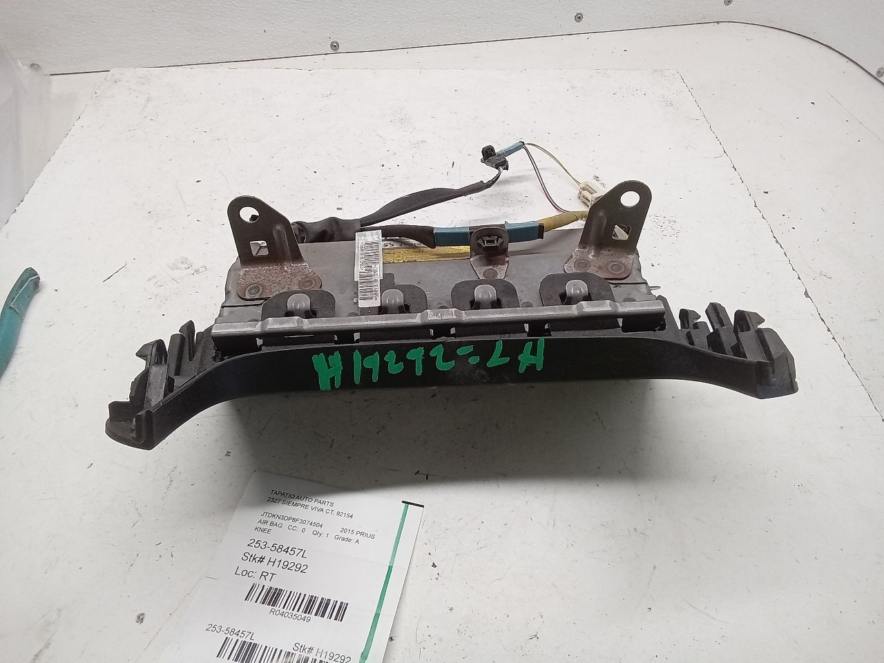 2015 Toyota PRIUS Air Bag