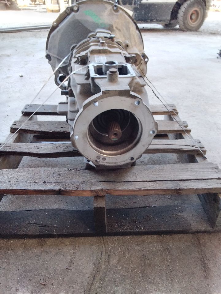 Part image 4