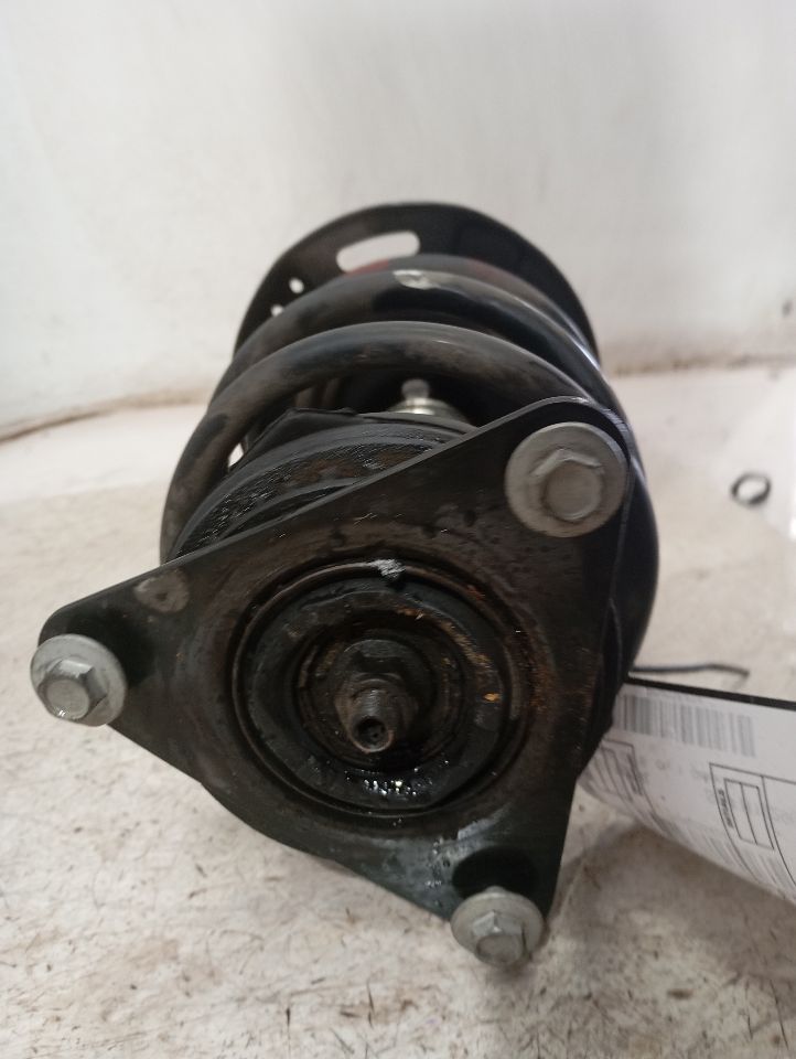 2023 Nissan ALTIMA Strut