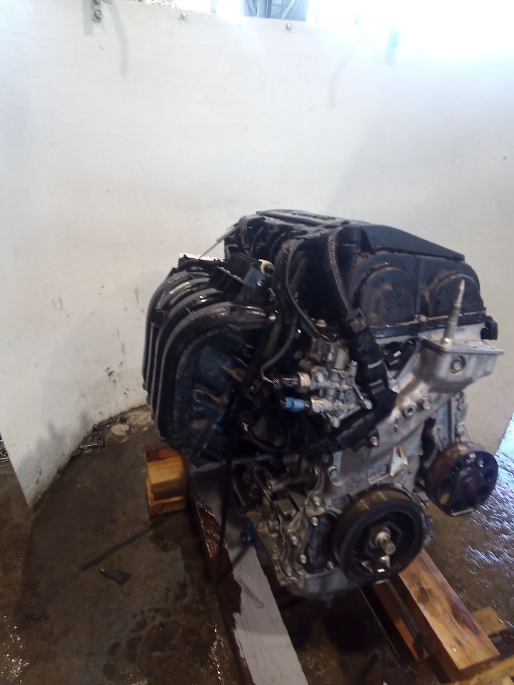Part image 8