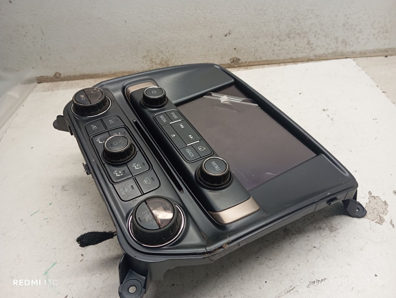Part image 4