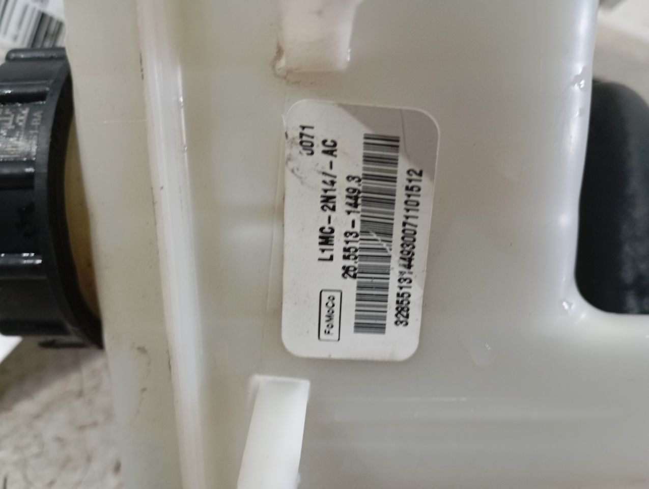 Part image 4